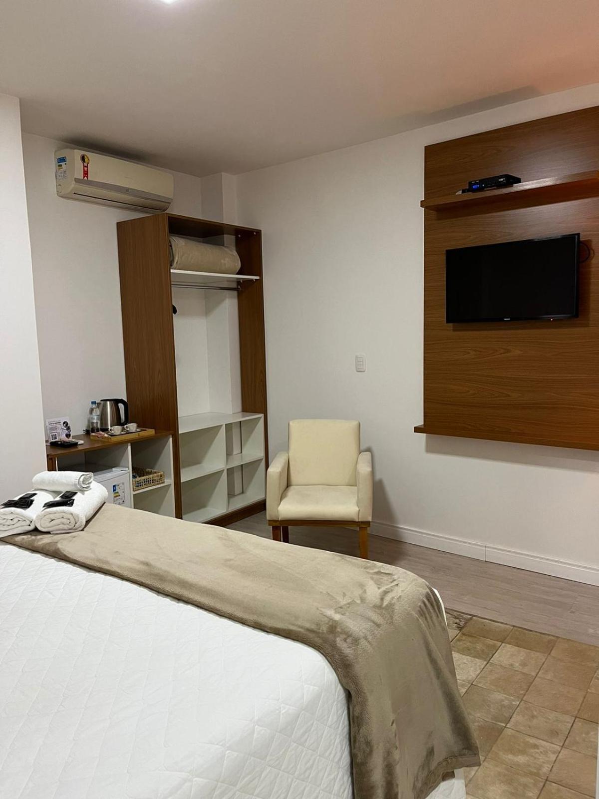 Zallon Hotel Executivo Lajeado  Luaran gambar