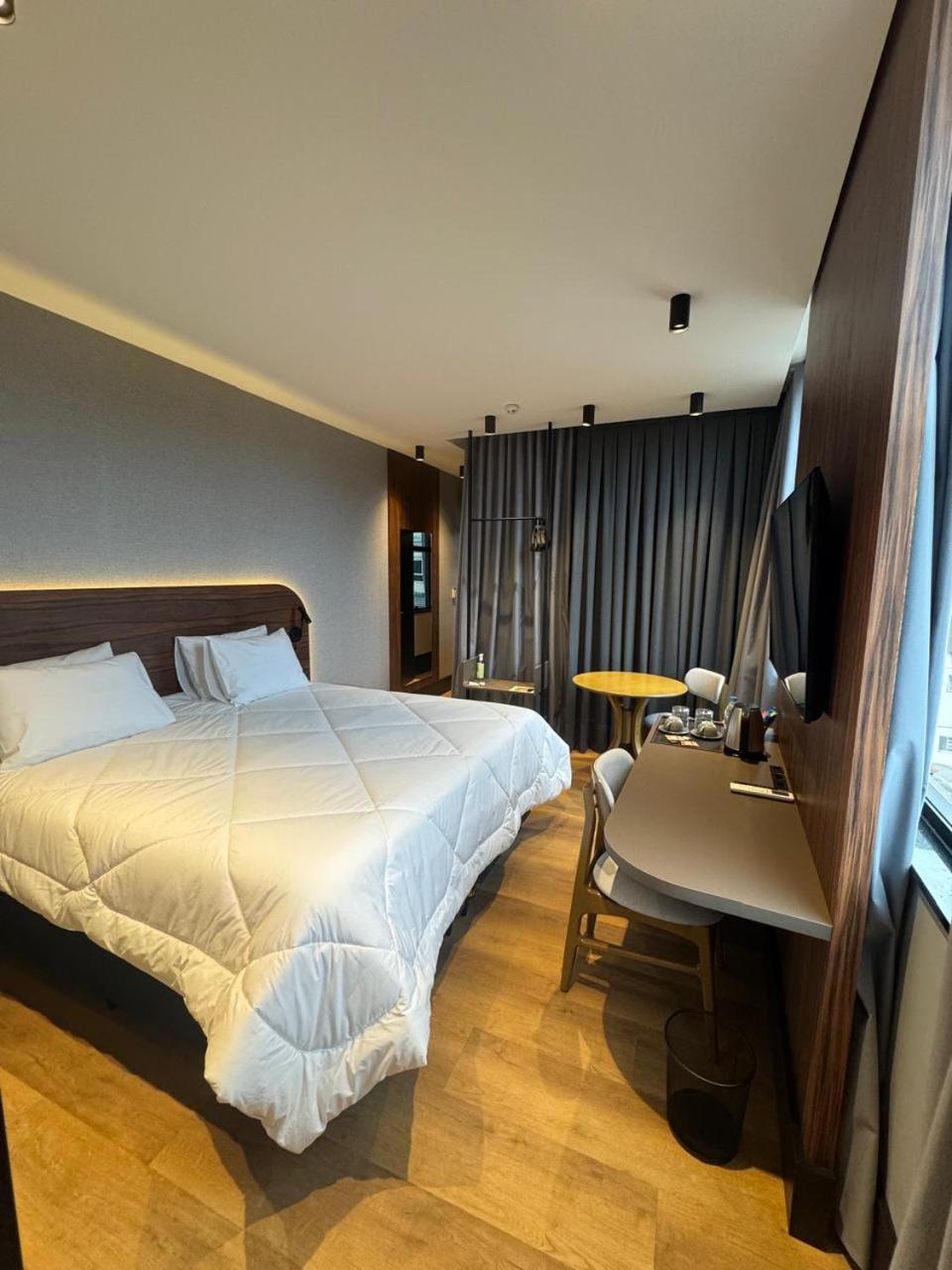 Zallon Hotel Executivo Lajeado  Luaran gambar